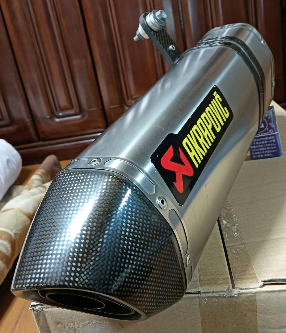 VFR1200F アクラポビッチ スリップオンマフラー チタン カーボン