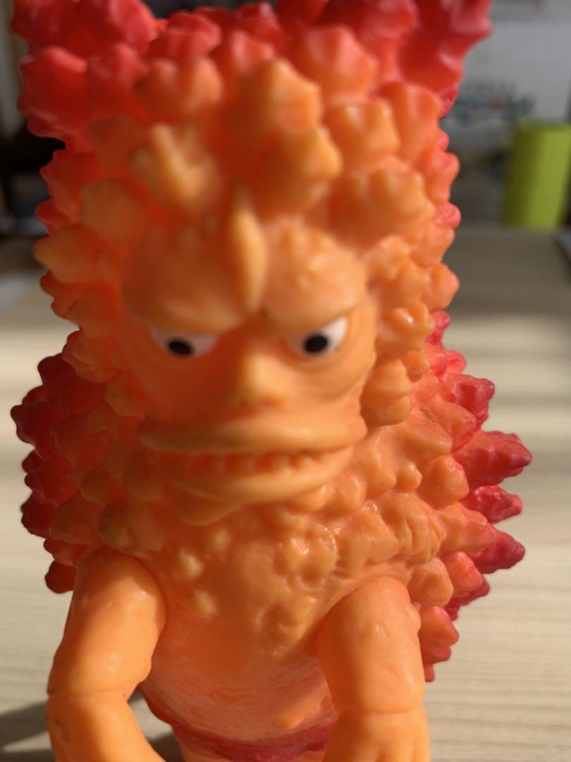 怪獣 フィギュア