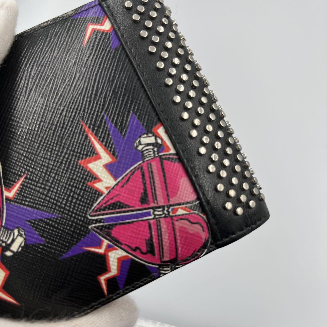 ✨美品✨プラダ　フランケンハート　サフィアーノ　スタッズ　二つ折り財布　ブラック