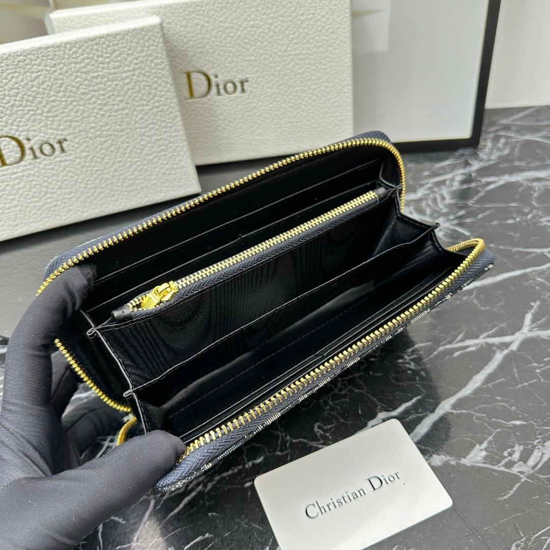 Christian Dior モノグラム長財布 ネイビー/ベージュ - メルカリ