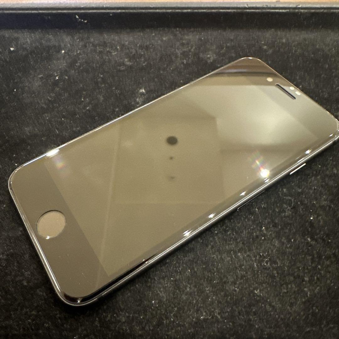 iPhone8 箱付き SIMロック解除済 ip8mtm733-1_wm.jpg