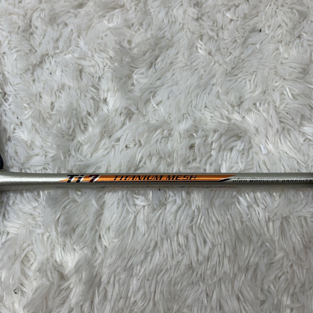 YONEX TITANIUM MESH Ti7バドミントンラケット