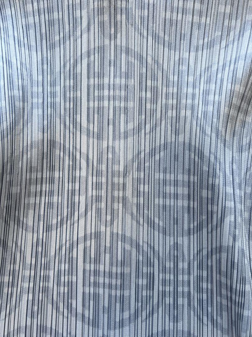 pleats please isseymiyake 貨幣柄 半袖シャツ カーデ - メルカリ