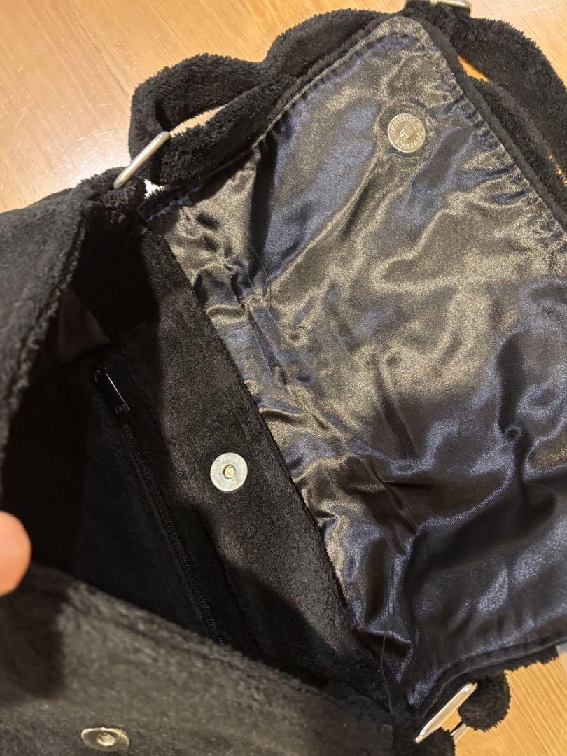 さちまっく 様 専用】CHANEL 黒 パイル素材ポーチ シャネル
