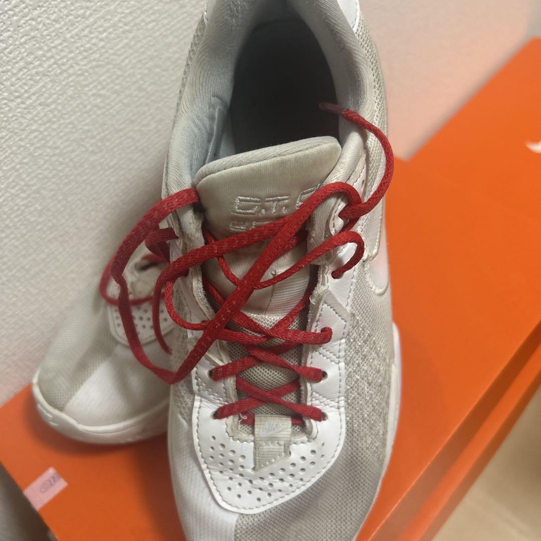 Nike バスケットボールシューズ ホワイト/レッド GTカット