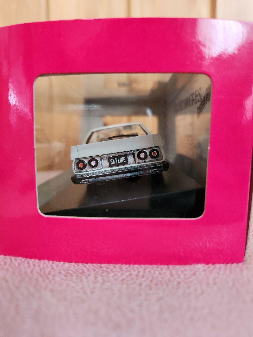 DISM SKYLINE 2000 GT-ES ホワイト 1/43