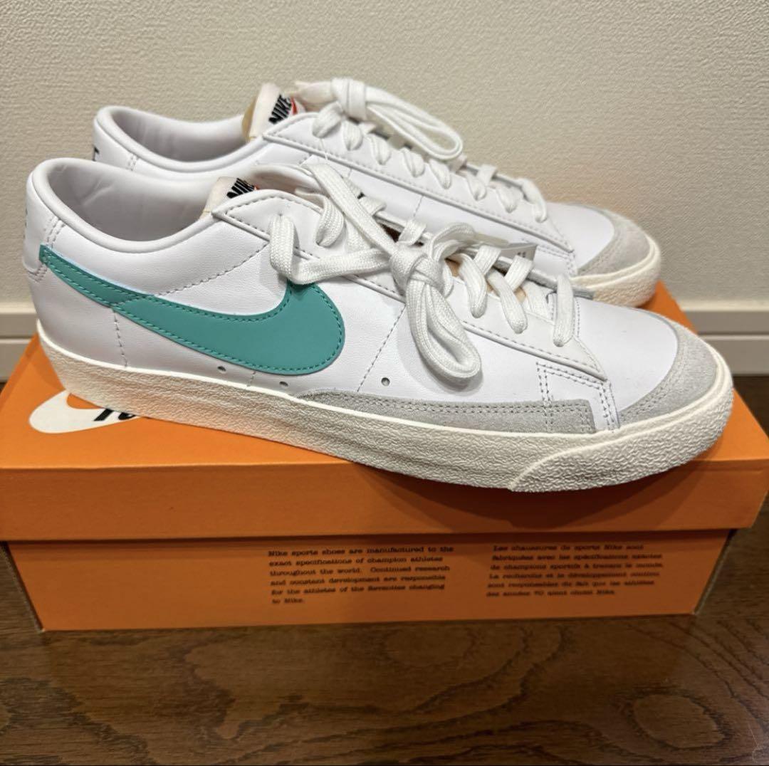 NIKE BLAZER LOW '77 VNTG WHITE