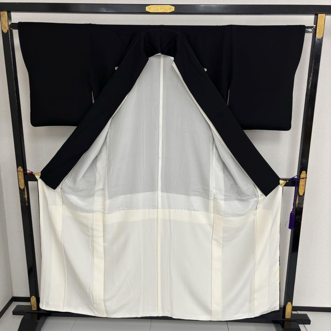 黒留袖 豪華金彩 花柄 松 素敵なデザイン 着物 正絹 T-3450