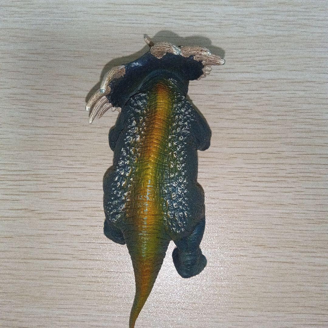 シュライヒ　Schleich　恐竜　4体セット