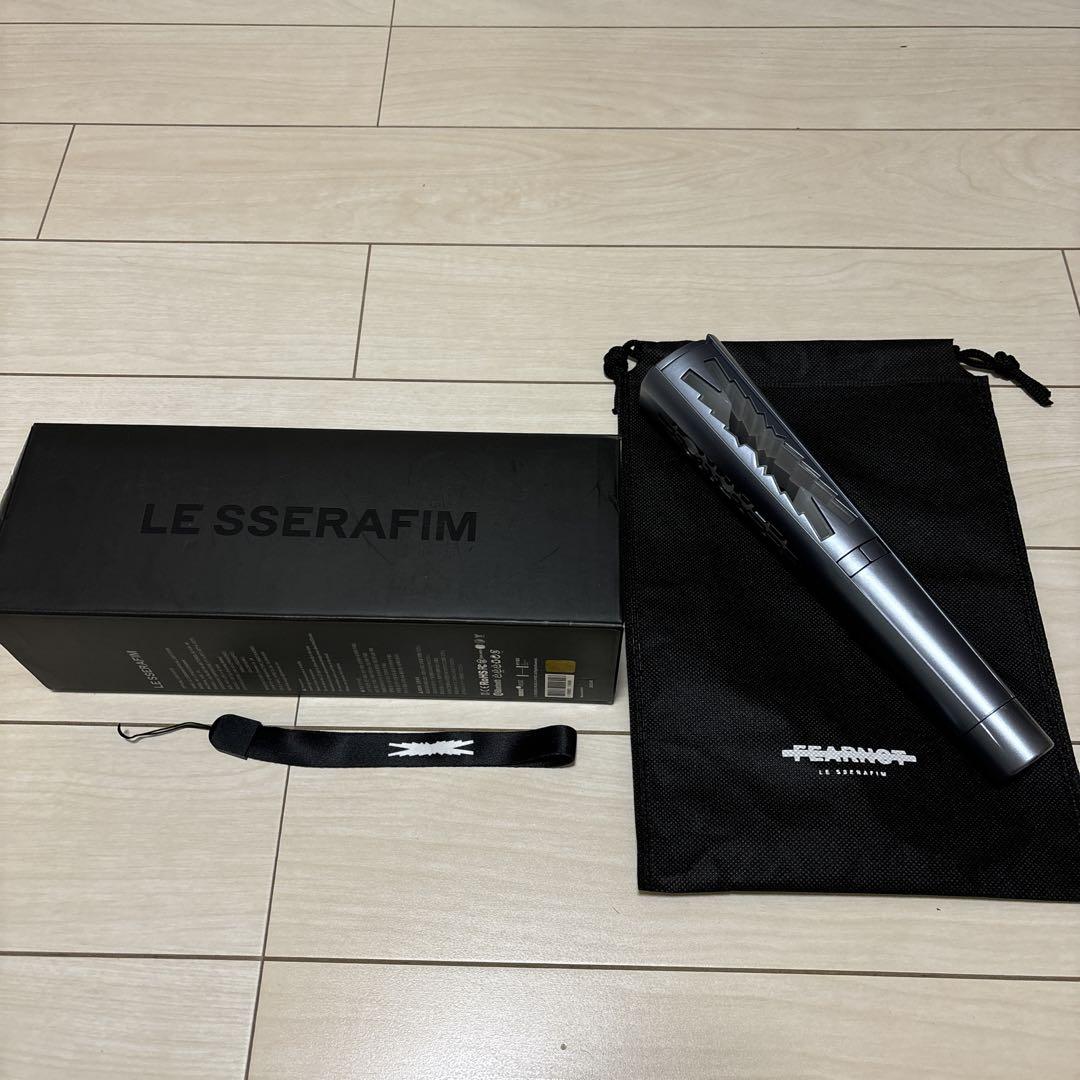 LE SSERAFIM ペンライト right stick