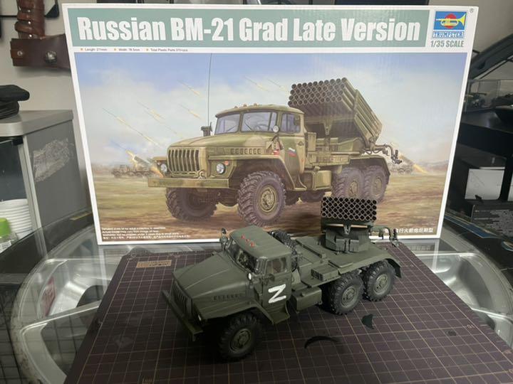 BM-21 GRAD トラック BM-21 GRAD トラック