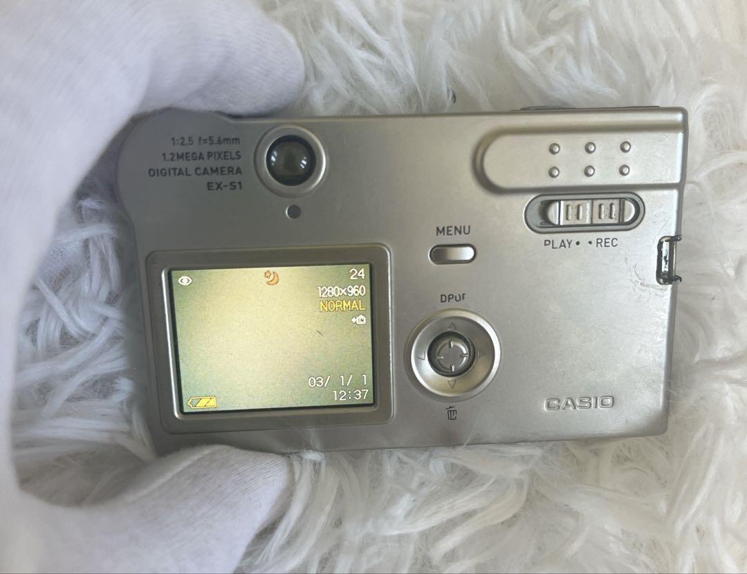 【希少品】CASIO EXILIM CARD EX-S1 動作確認済