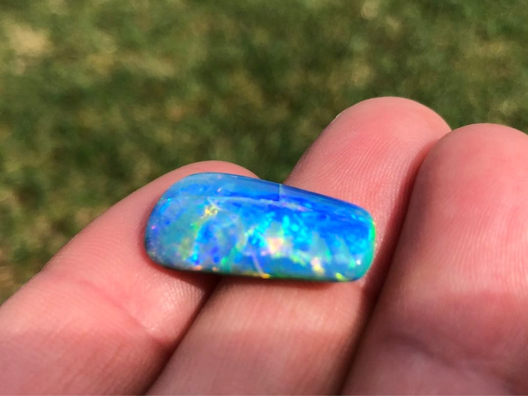 ボルダーオパール