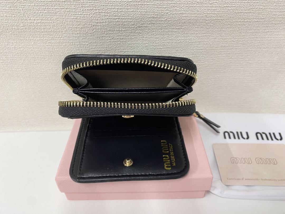 MIU MIU ミュウミュウ マテラッセ 二つ折り財布 ブラック ✨未使用