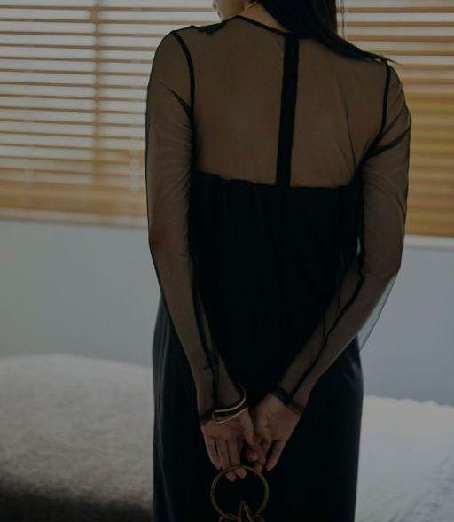 アメリ UND RENEE CUTWORK DRESS クルエラドレス Mサイズ UND RENEE CUTWORK DRESS