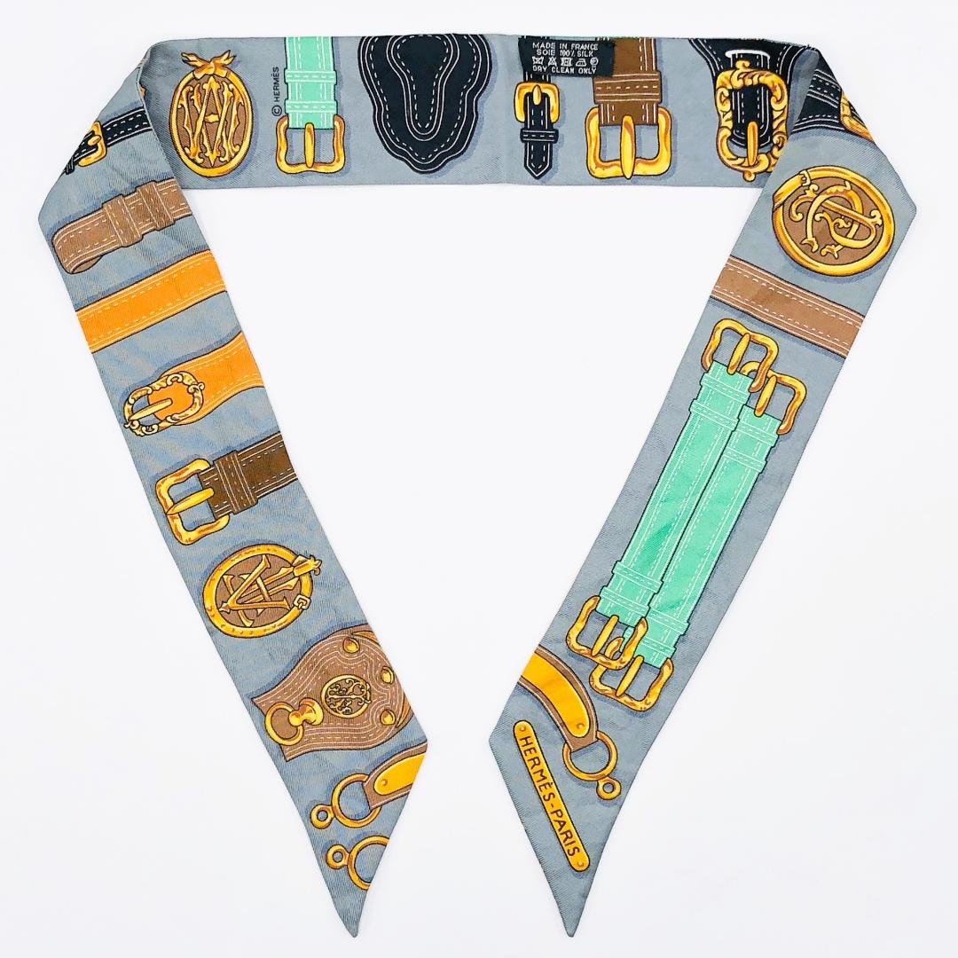 エルメス HERMES ツイリー 大統領の馬具 スカーフ タグあり エルメス HERMES ツイリー 大統領の馬具 スカーフ タグあり