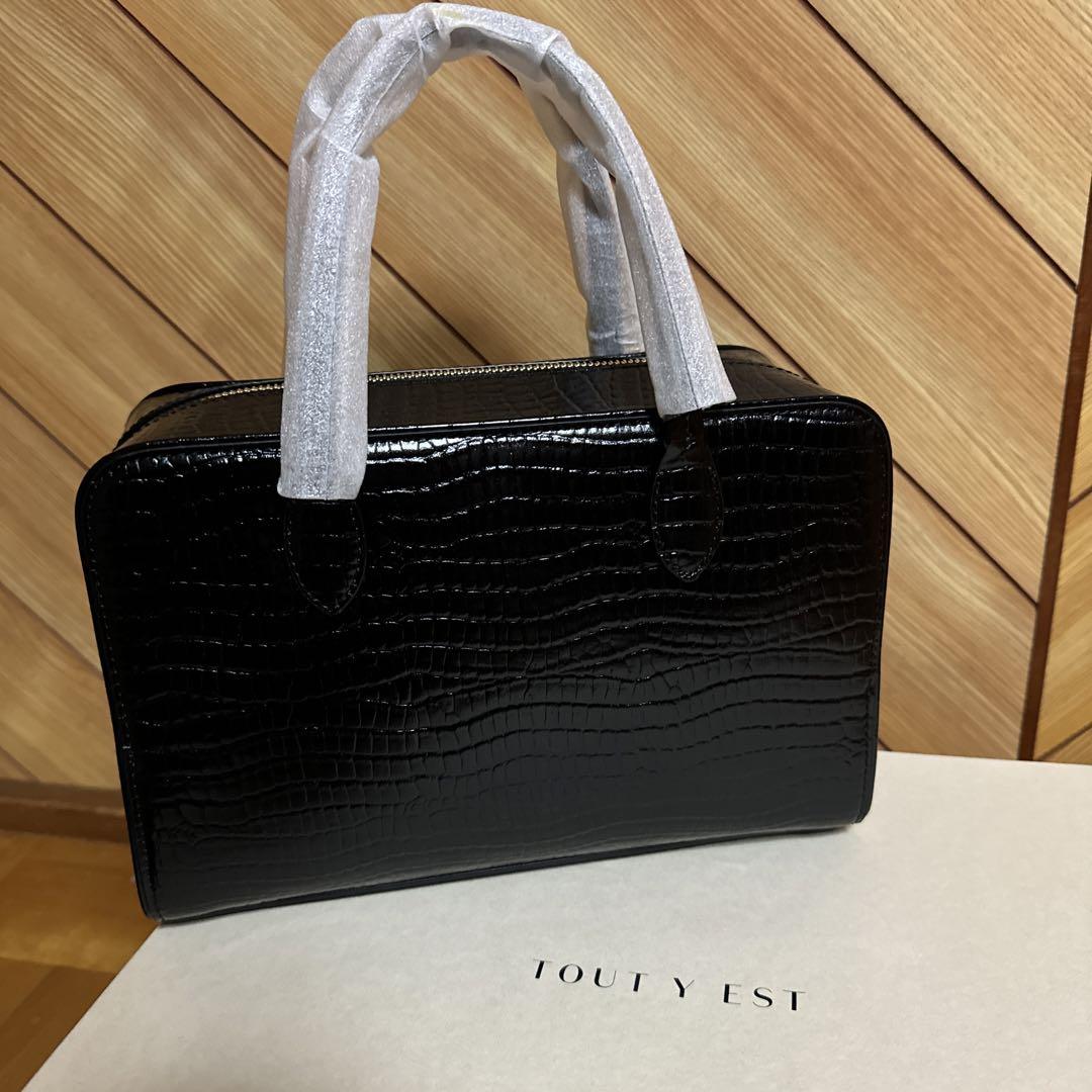 トゥティエ ロケ スモールバッグ