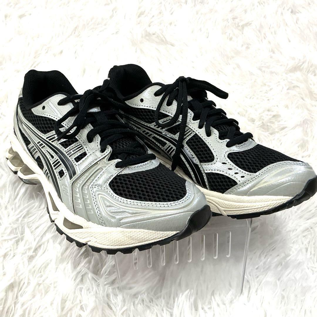 完売品　asics GEL-KAYANO 14 25㎝