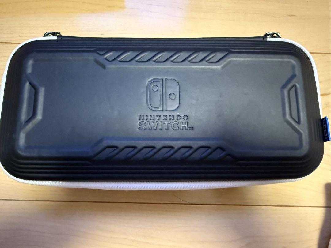 美品Switch 有機ELモデル 本体　充電付きスタンド&シリコン・ハードケース