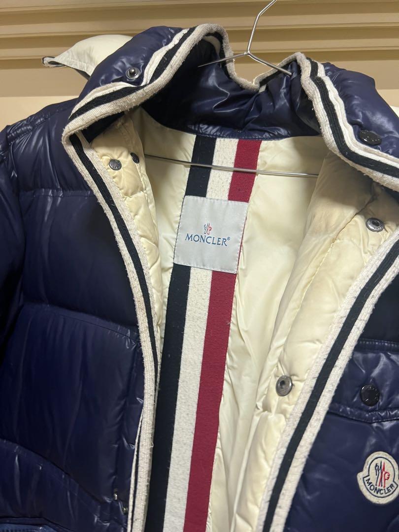 MONCLER ネイビー ダウンジャケット