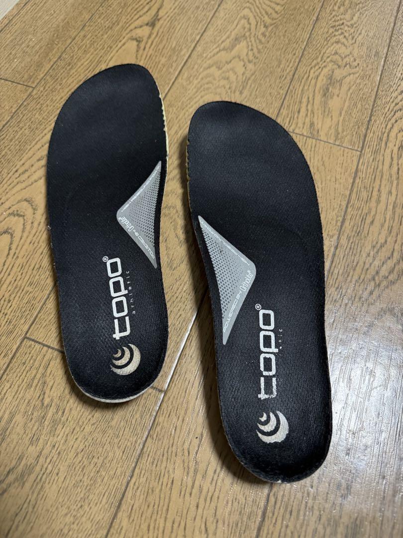 トポアスレチック /Topo Athletic MTN RACER 2