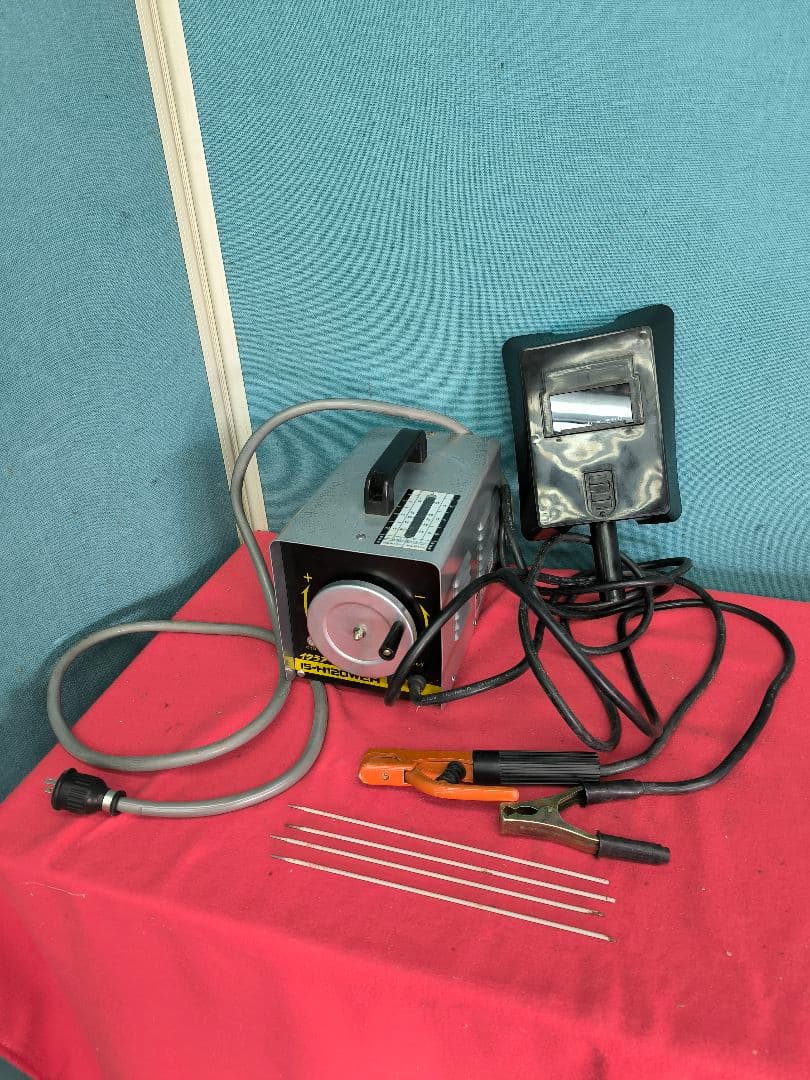 イラク 育良精機 アーク溶接機 IS-H120WEH