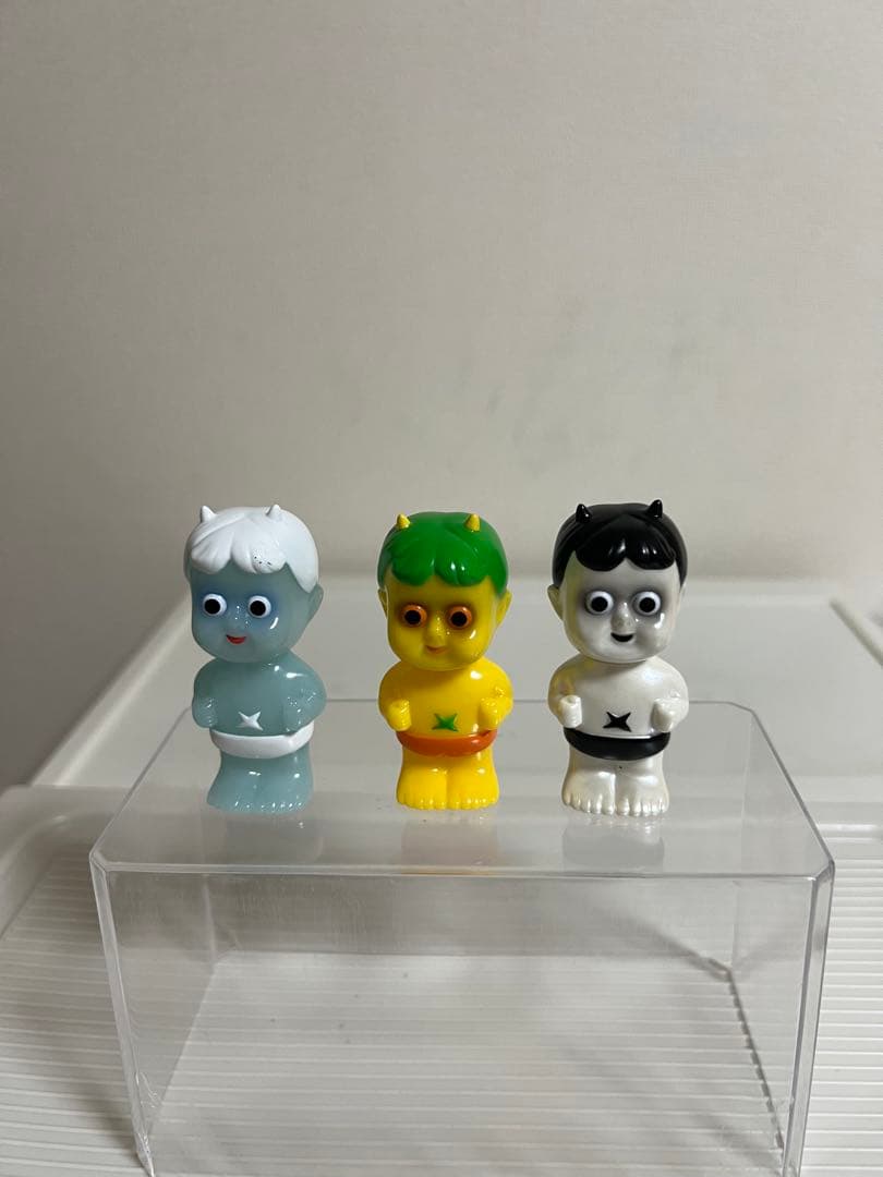 blackpearlsミニHAPY 、パールズ、蓄光、黄色鬼カソフビ　フィギュア