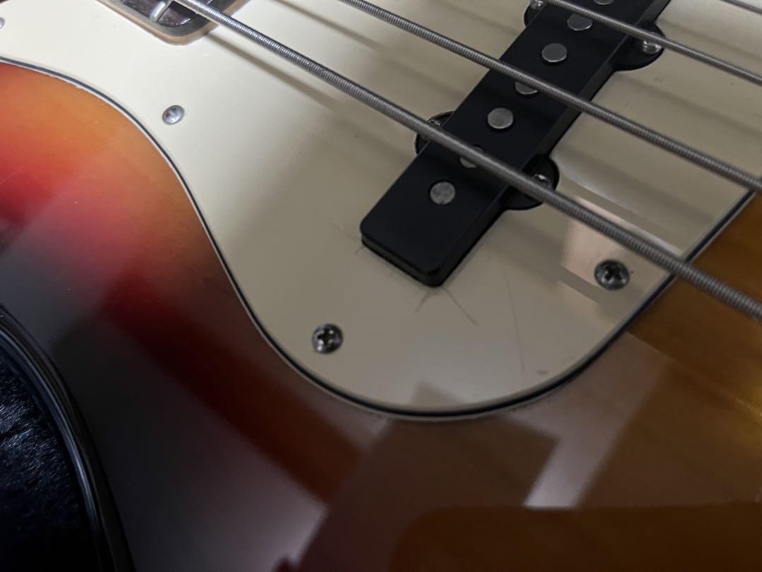 Fender American deluxe jazz bass 2005年製