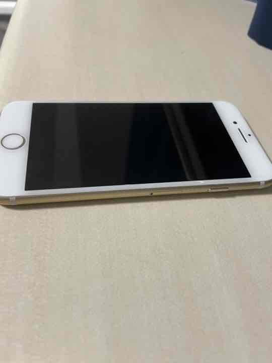 iPhone 7 Gold 128 GB SIMフリー ムスビー｜iPhone7 ゴールド 128GB SIMフリー バッテリー100