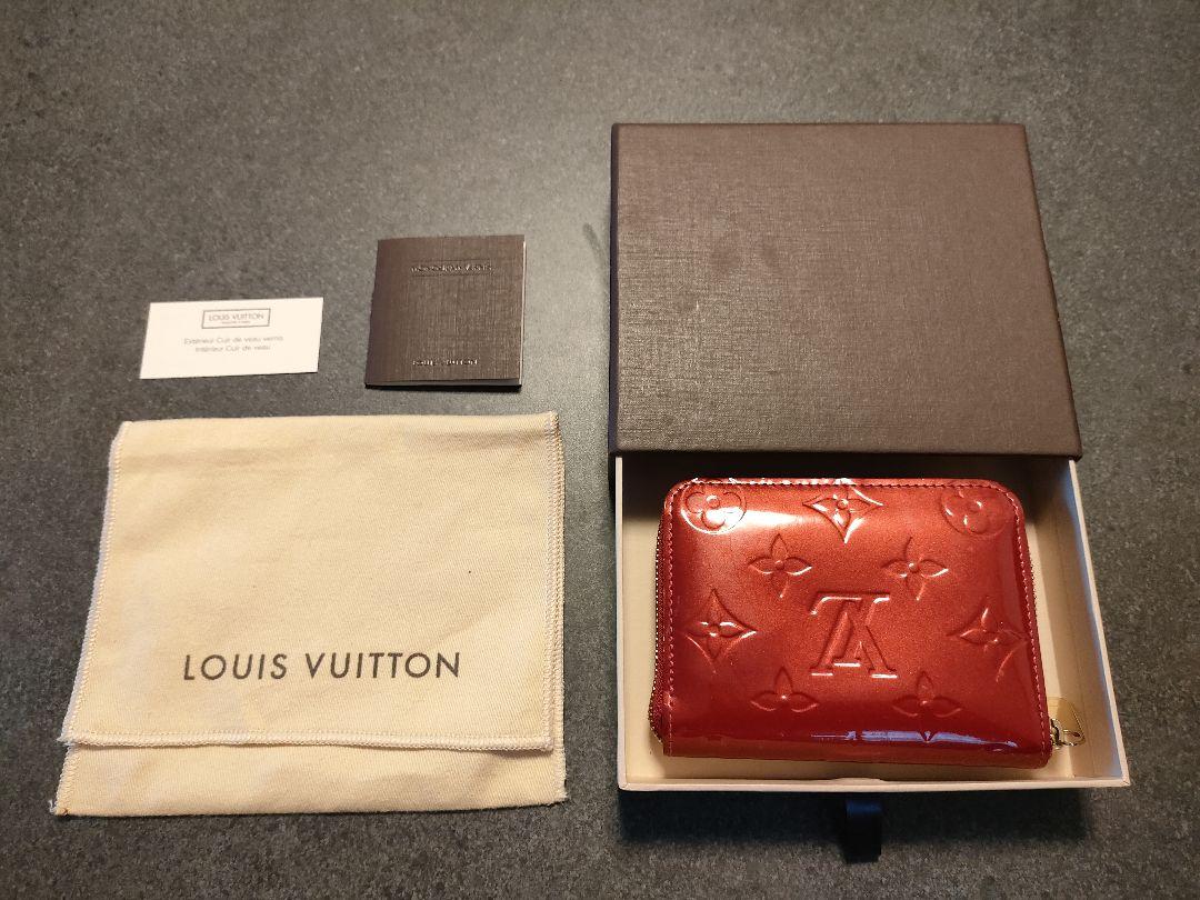 ◇ルイヴィトン　LOUISVUITTON　モノグラム　ヴェルニ　コインケース写真でご判断下さい