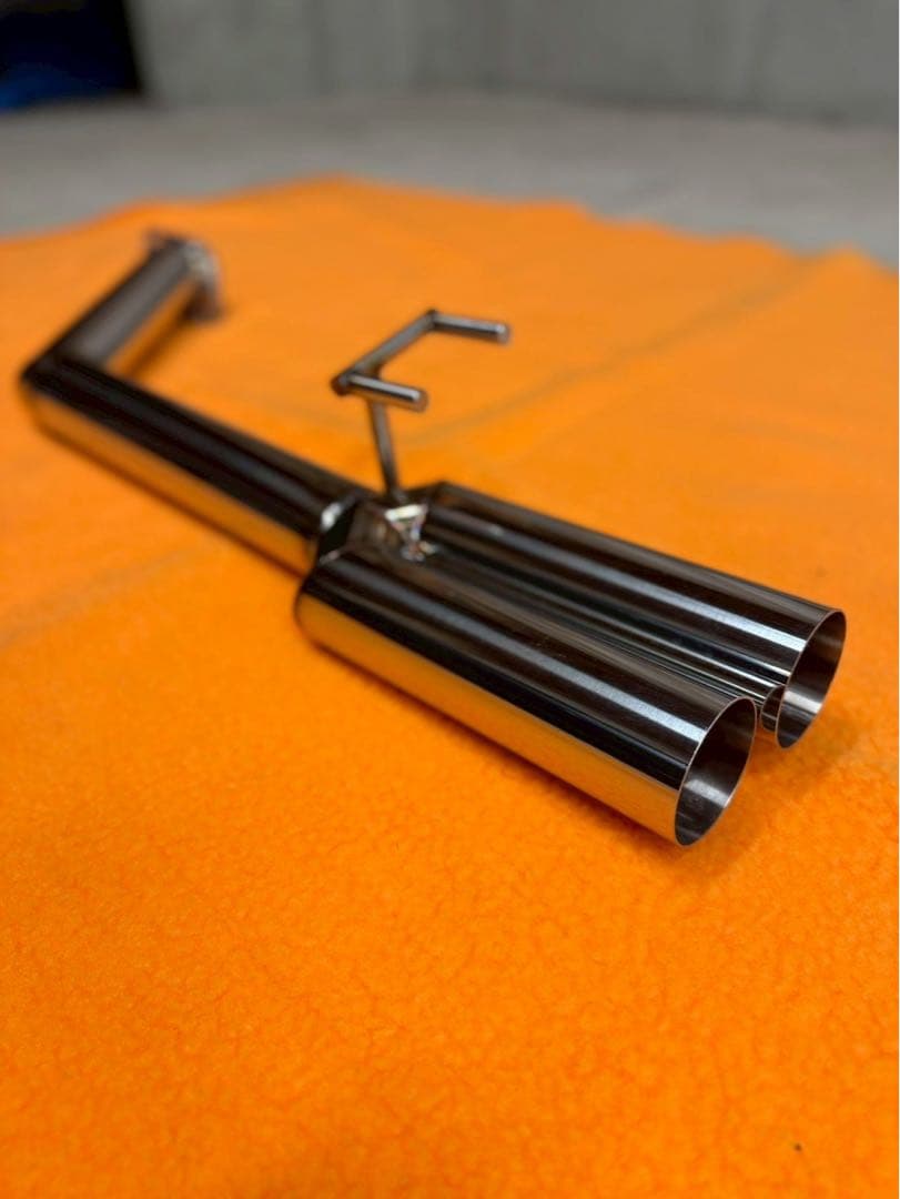 AXVH70カムリ　オリジナルマフラー　リアピース　ストレートマフラー