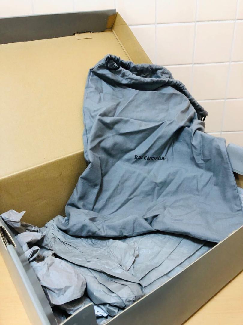 正規品　BALENCIAGA バレンシアガ Triple S トリプルS