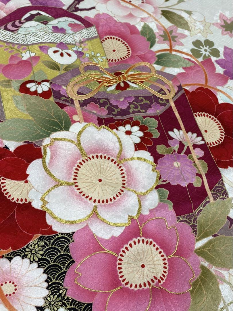 振袖 豪華 金駒 金彩 紋意匠 身丈172cm 撥水加工済｜着物・浴衣