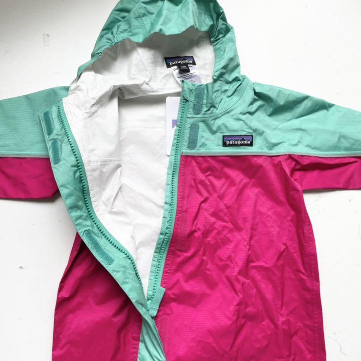 Patagoniaパタゴニア ベビートレントシェルワンピース レインウェア 70 メルカリ Patagoniaパタゴニア ベビートレントシェルワンピース レインウェア 70 メルカリ