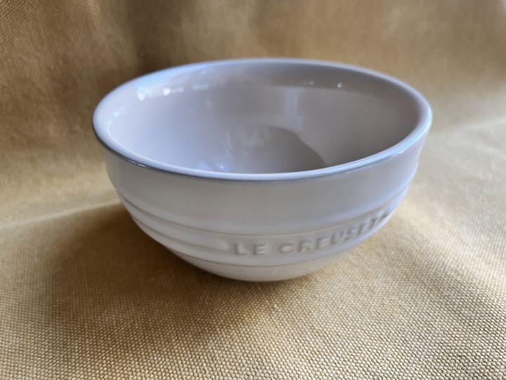 安心の国産製品 【10個】ル・クルーゼ ライスボールM ホワイト【まとめ売り可】 食器 安心の国産製品 【10個】ル・クルーゼ ライスボールM ホワイト【まとめ売り可】 食器