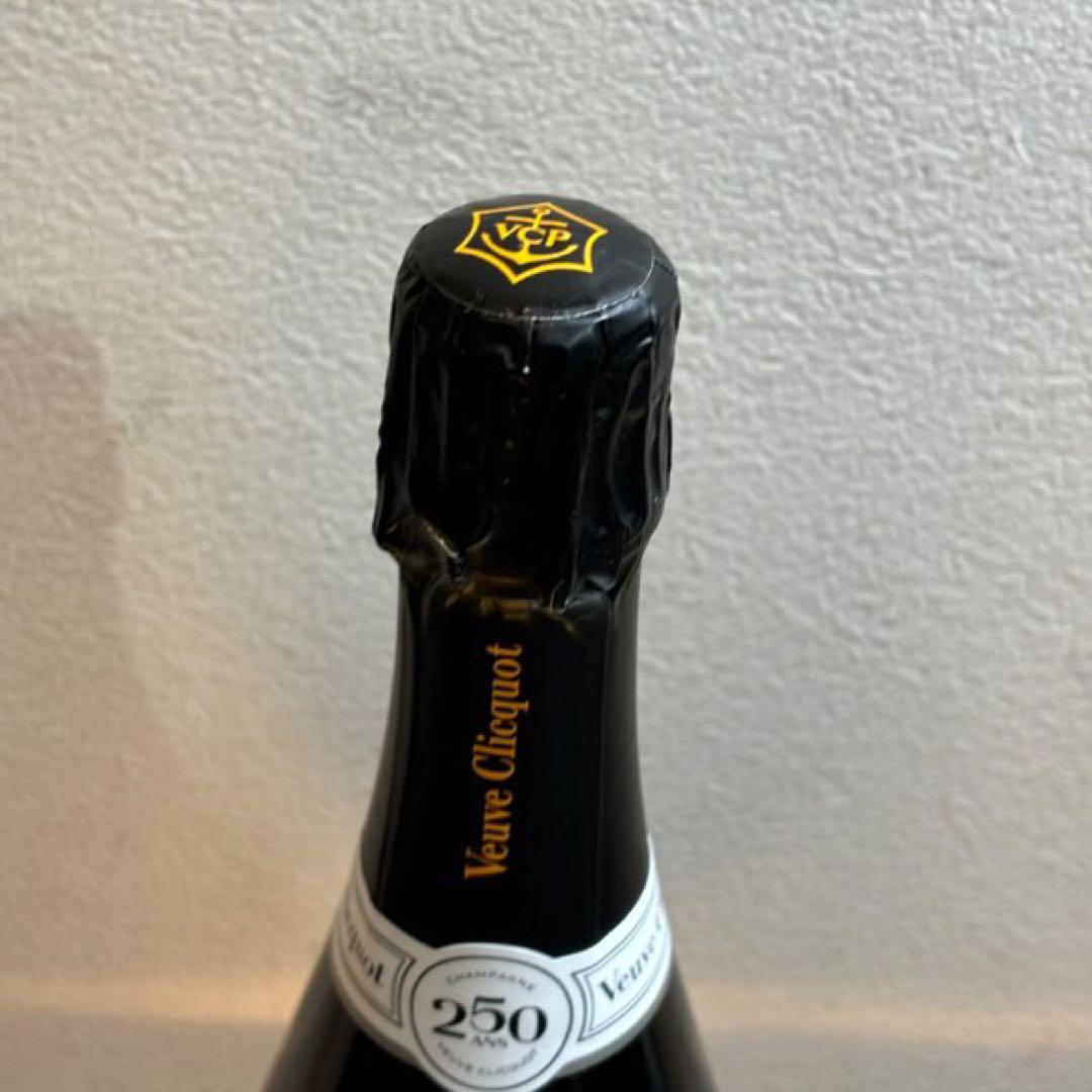 NA3840 未開栓! Veuve Clicquot ヴーヴクリコ ホワイト