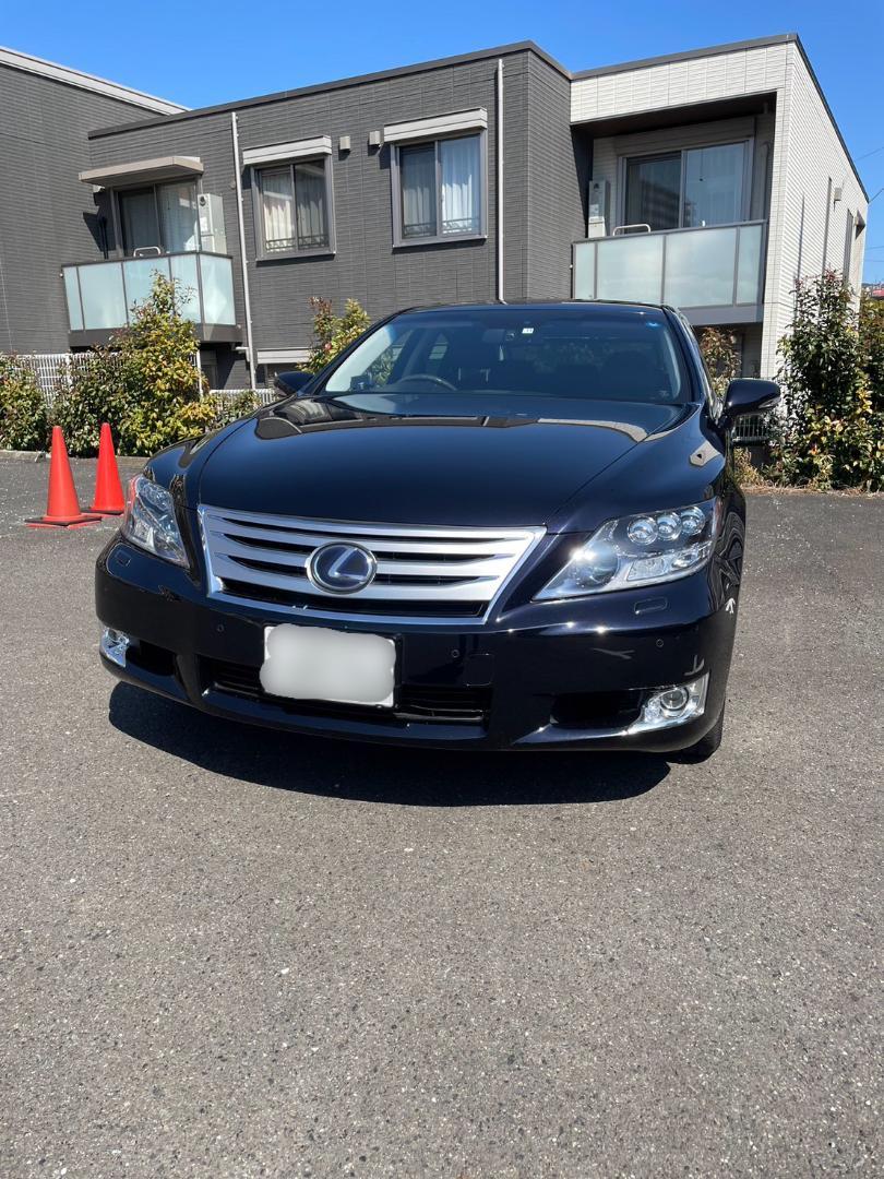 レクサス　ＬＳ６００Ｈ　内外装きれい