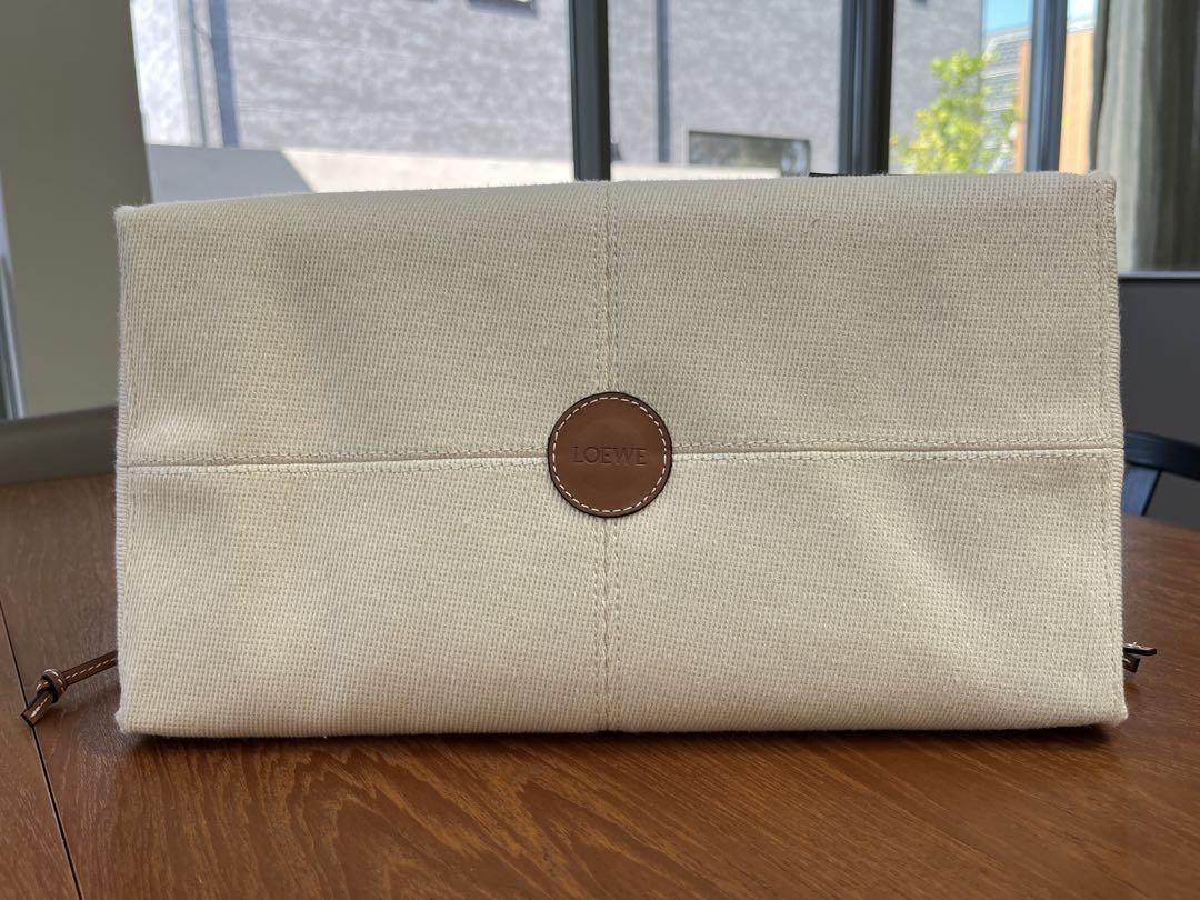 ロエベ　クッショントートバッグ　ラージ LOEWE