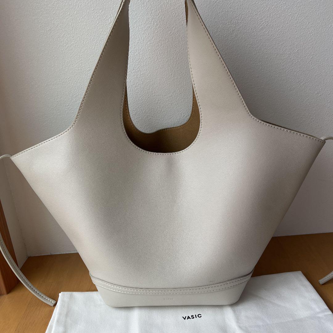 42%割引【福袋セール】 ラテさま専用 VASIC MASK mini ベージュ タイムセール開催中 ドルチェ&ガッバーナ 型押しリザード ハンドバッグ ミディアム INGRID ハンドバッグ