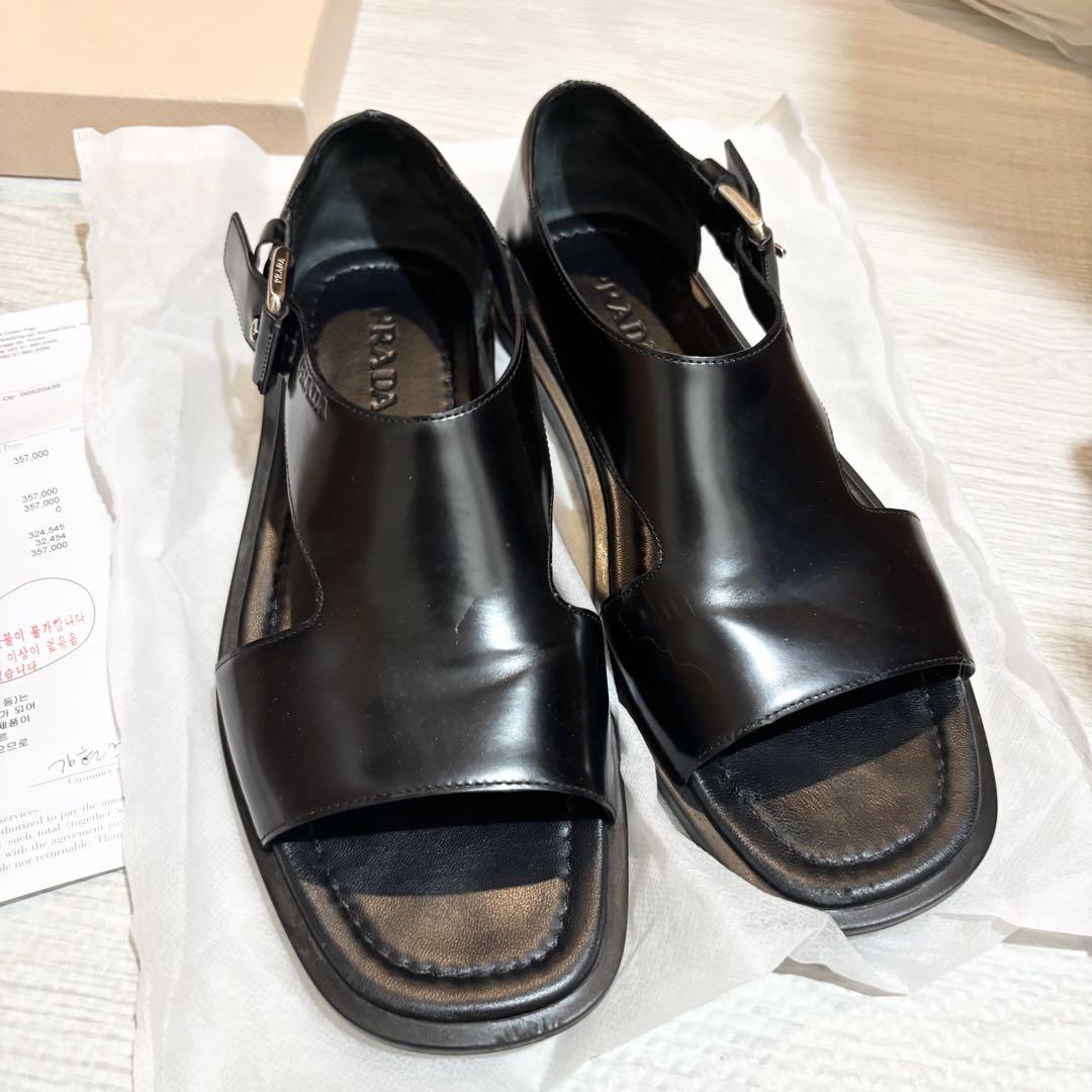 ☆PRADA☆プラダ フラットベルベットサンダル PRADA プラダ スライドサンダル トライアングルロゴ 黒