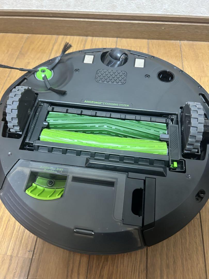 IROBOT ROOMBA i5 IROBOT ROOMBA i5
