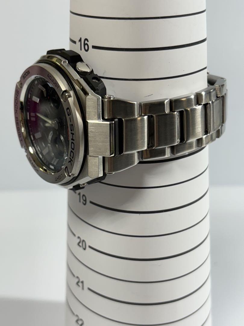 箱付・美品です❗️CASIO・ G-SHOCK・GSTーW110D・電波ソーラー