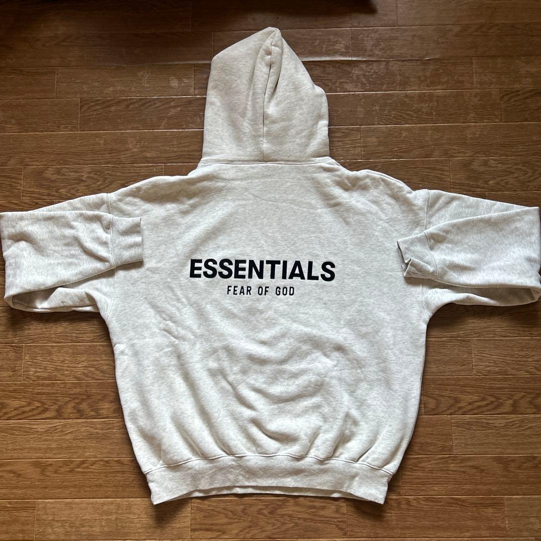 essentials パーカー