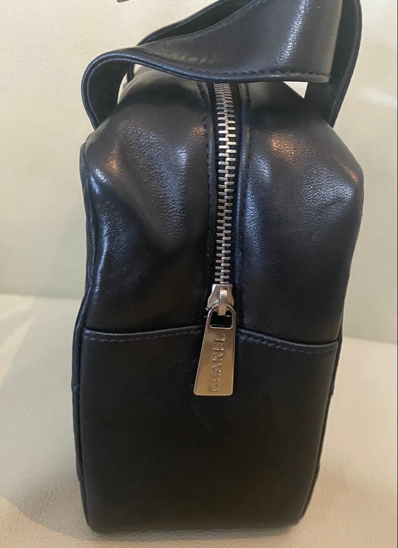 本日限定価格　CHANEL ハンドバッグ