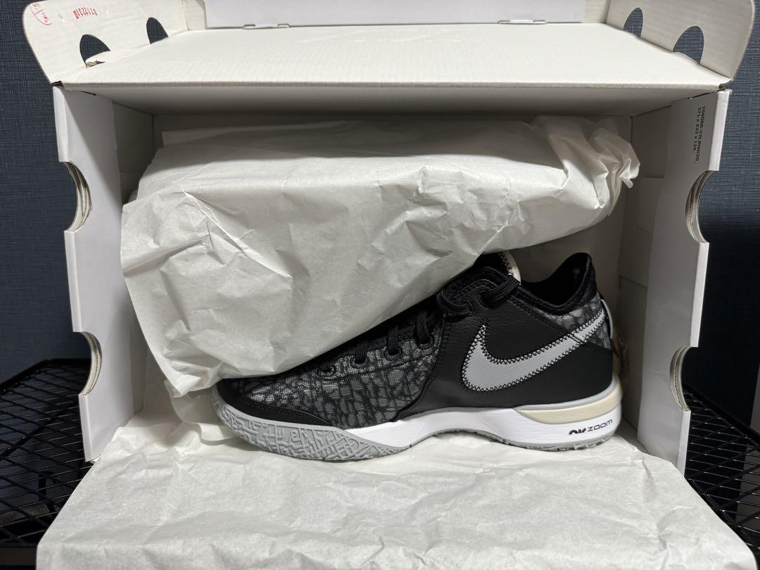 ナイキ(NIKE)レブロン NXXT Gen EP