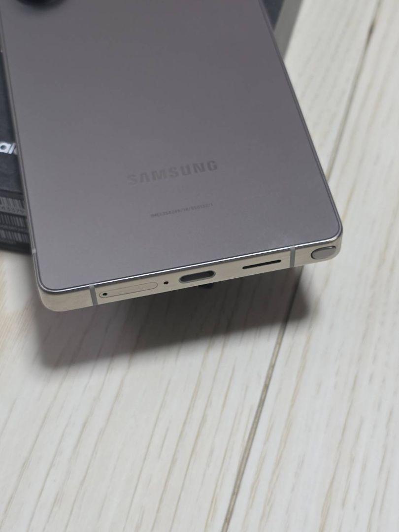 【美品】 Galaxy S25 Ultra チタニウムグレー 1TB 未使用に近い‼️ - メルカリ スマートフォン本体
