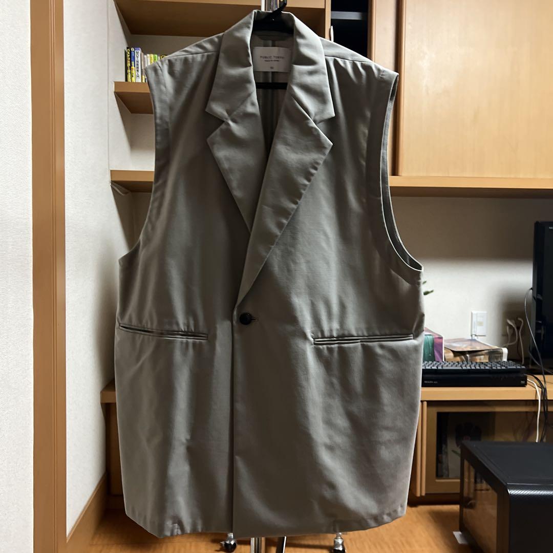 public tokyo ジレ