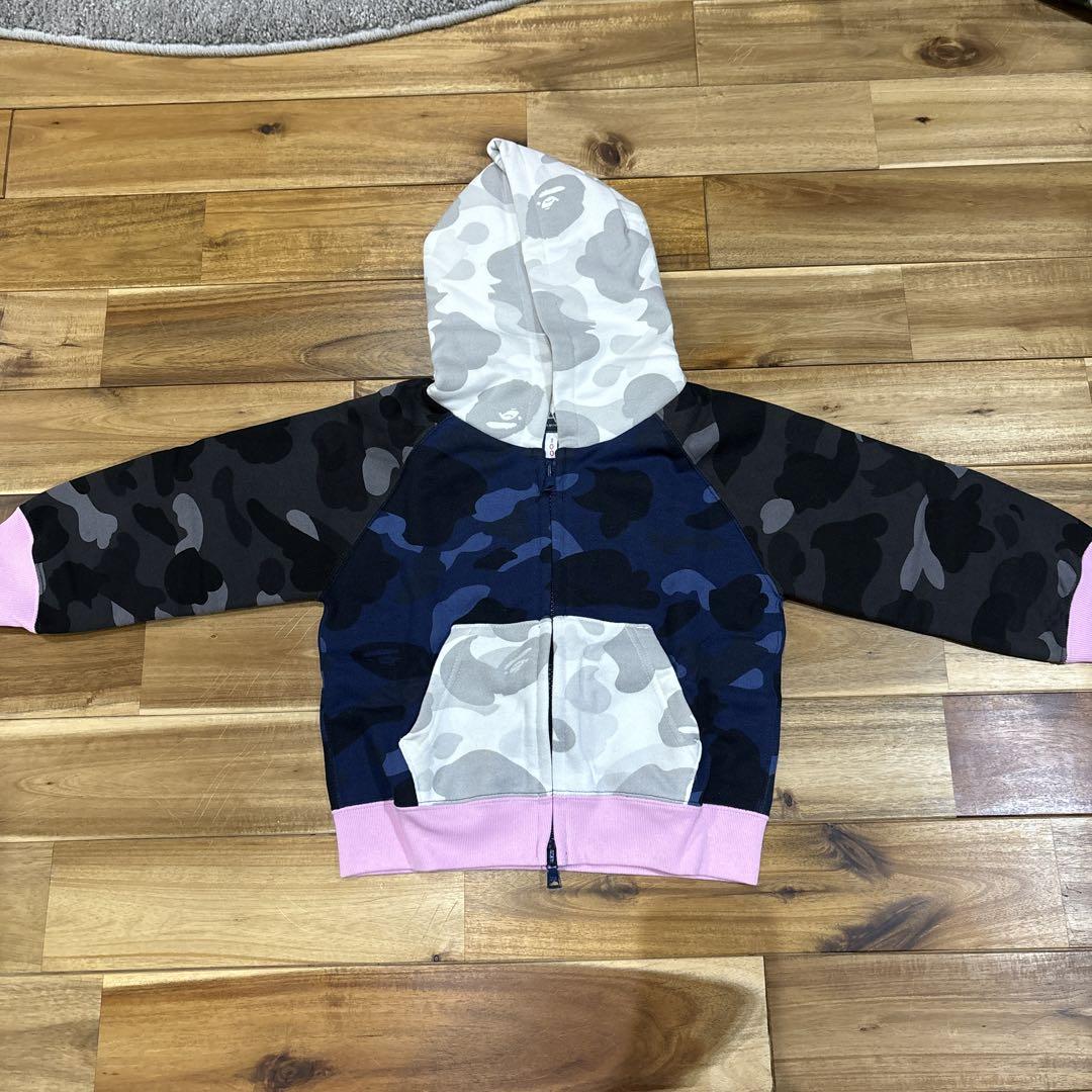 レア!! [新品未使用] BAPE KIDS クレイジーZIPパーカー 100