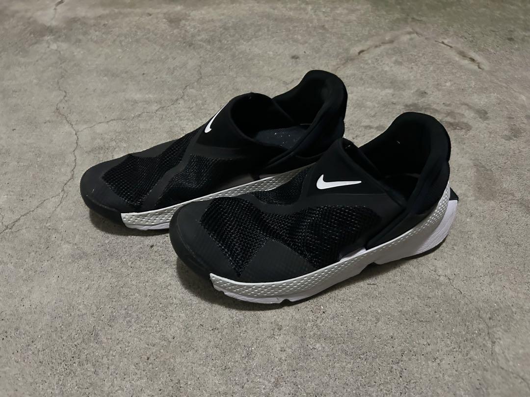 NIKE ゴーフライイーズ
