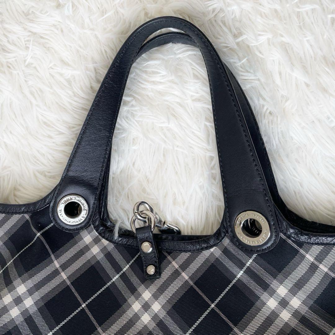 BURBERRY BLUE